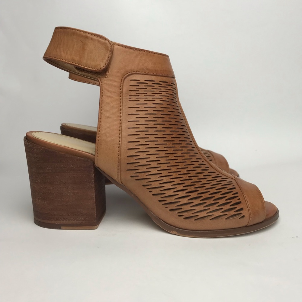 Vince Camuto Lavette Peep Toe Ankle Booties Brown - Picture 4 of 8